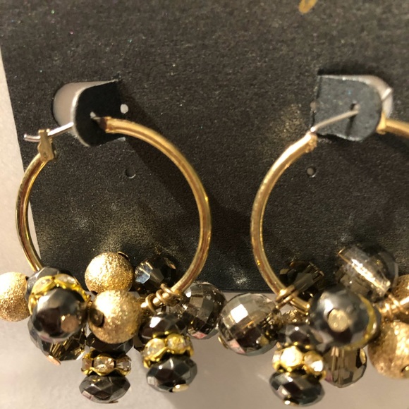 Madison Tyler Earrings - Picture 2 of 2